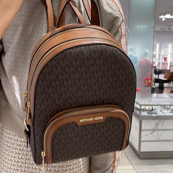 Michael Kors Backpack Bag Jaycee Md Backpack Brown Braun 35S2G8TB2B - Picture 10 of 16